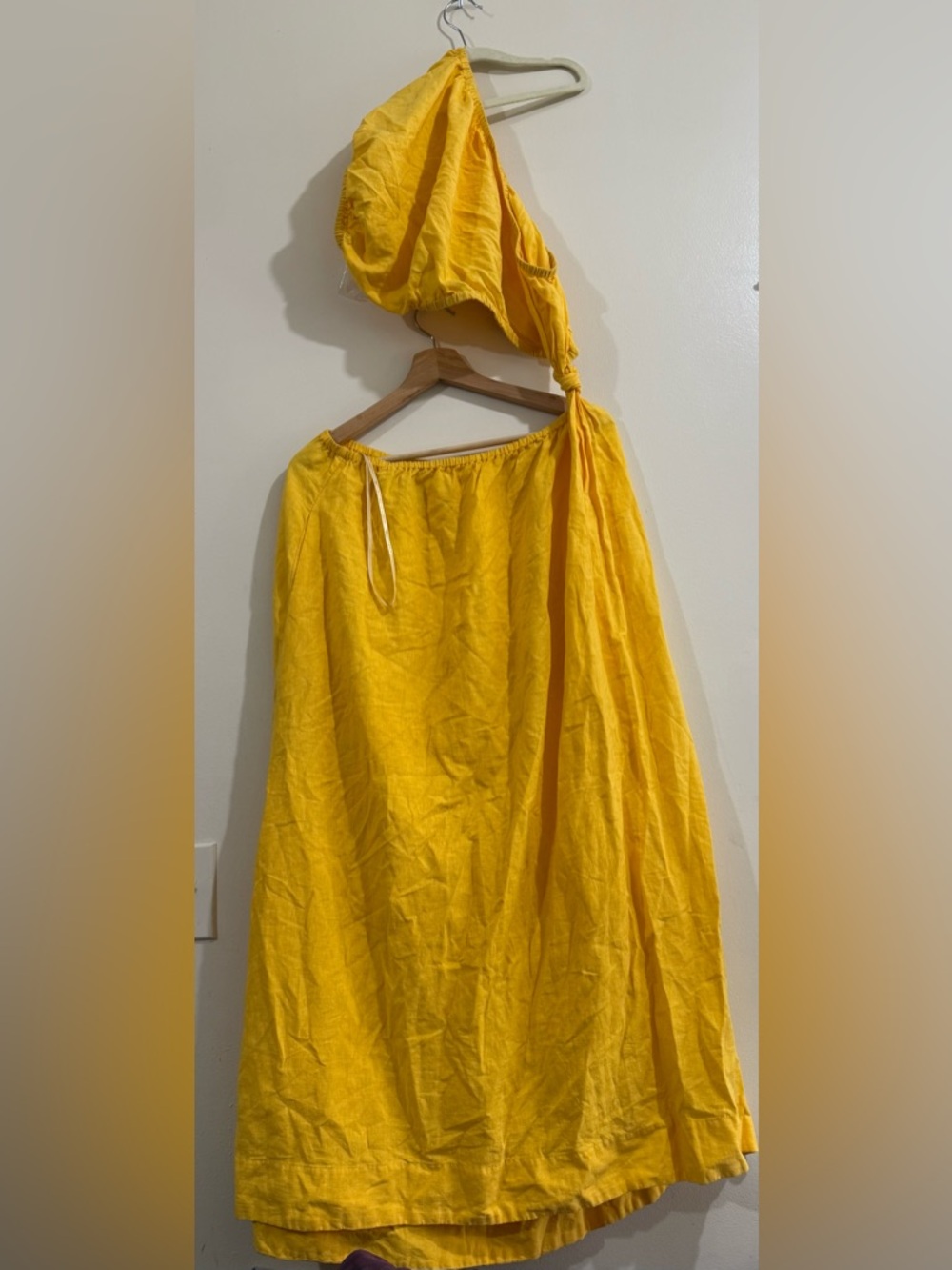FARM Rio Vibrant Yellow One-Shoulder Maxi Dress - Picture 4 of 9